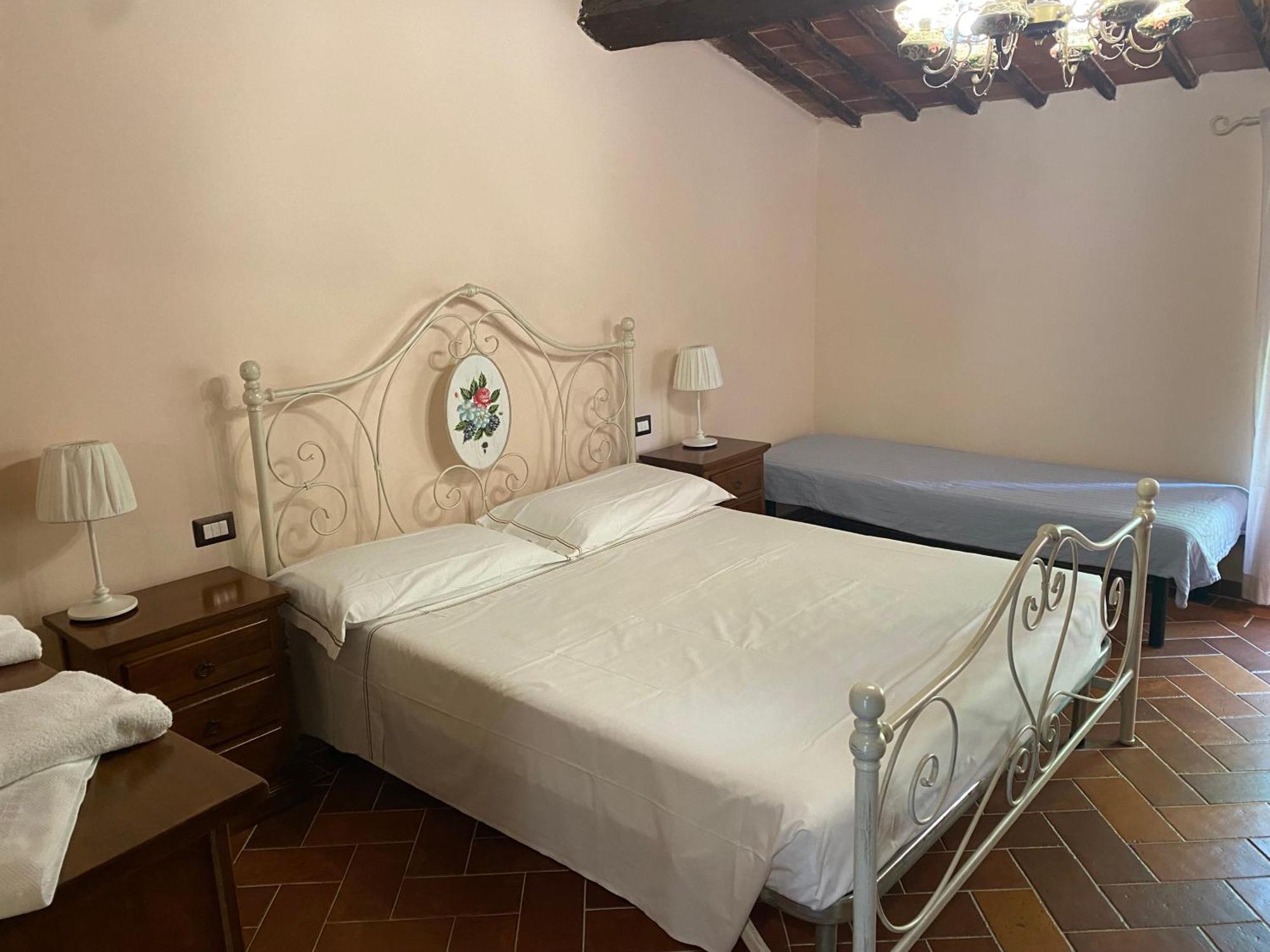 Rosa Di Maggio Apartment Pari Exterior photo
